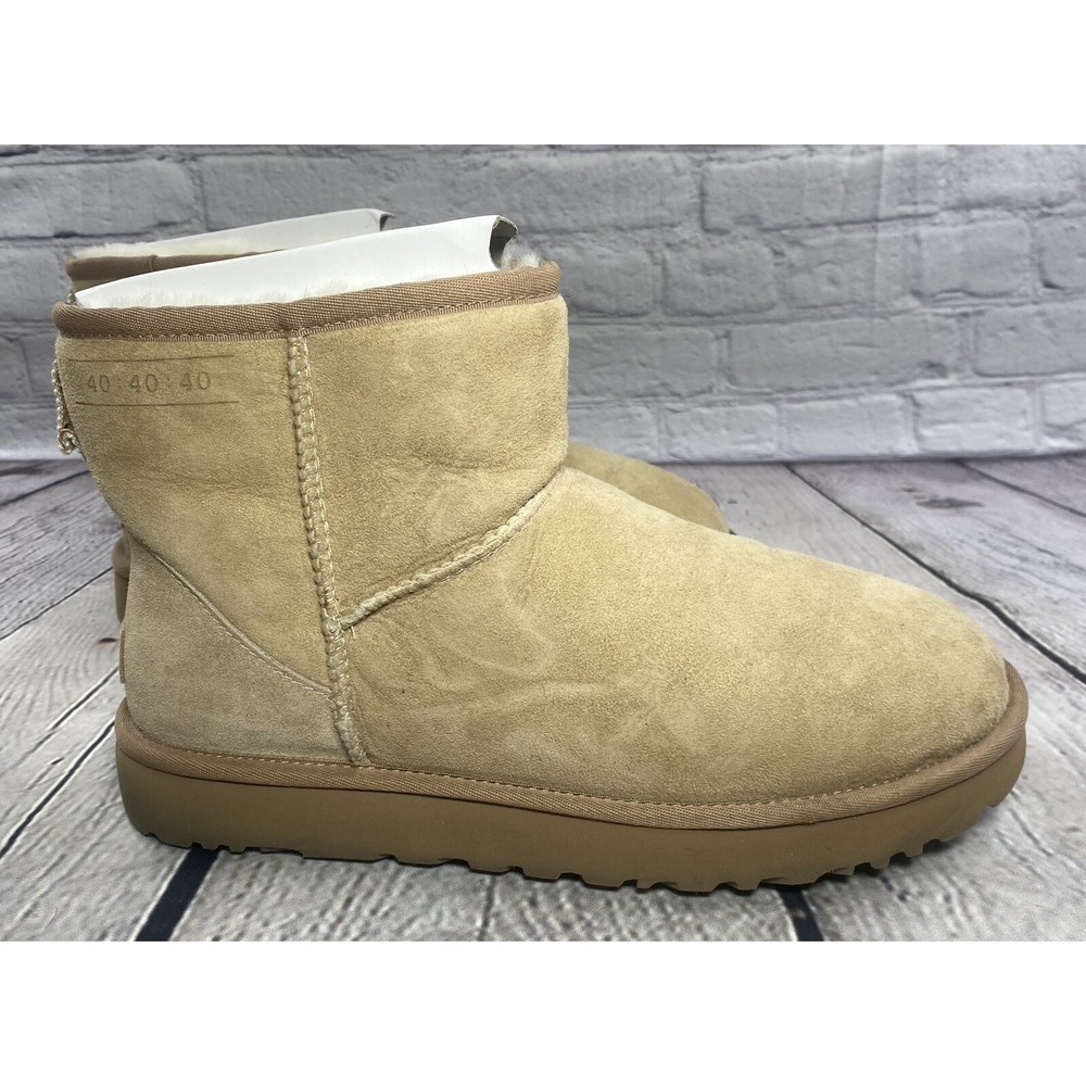 UGG Classic Mini 40:40:40 Anniversary Sand Suede Boots Size 10 Womens fits Men 8 - Picture 2 of 11